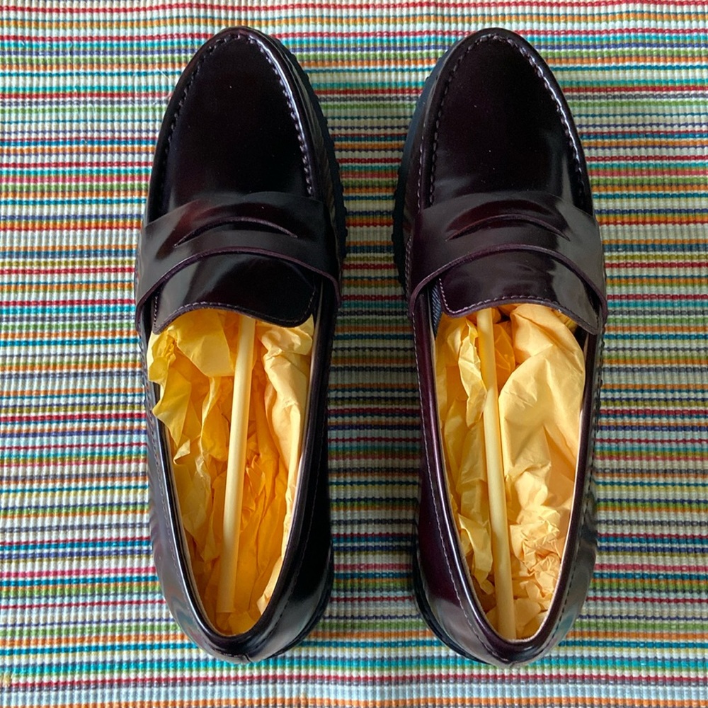 NIB Tod’s women’s loafers